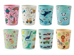 200-ml-Becher aus RPET, 8 erschiedene Designs